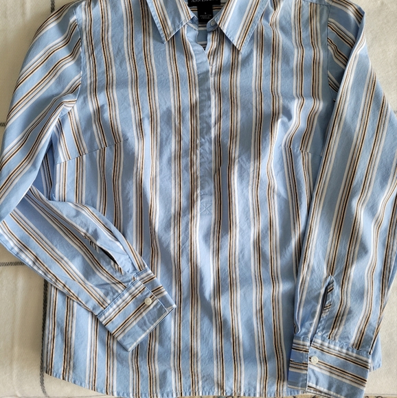 Ann Taylor button down shirt - Picture 7 of 7